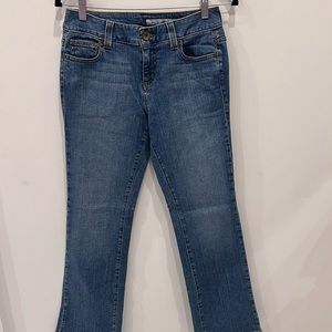 DKNY Blue Jeans. Size 2R. Excellent condition.